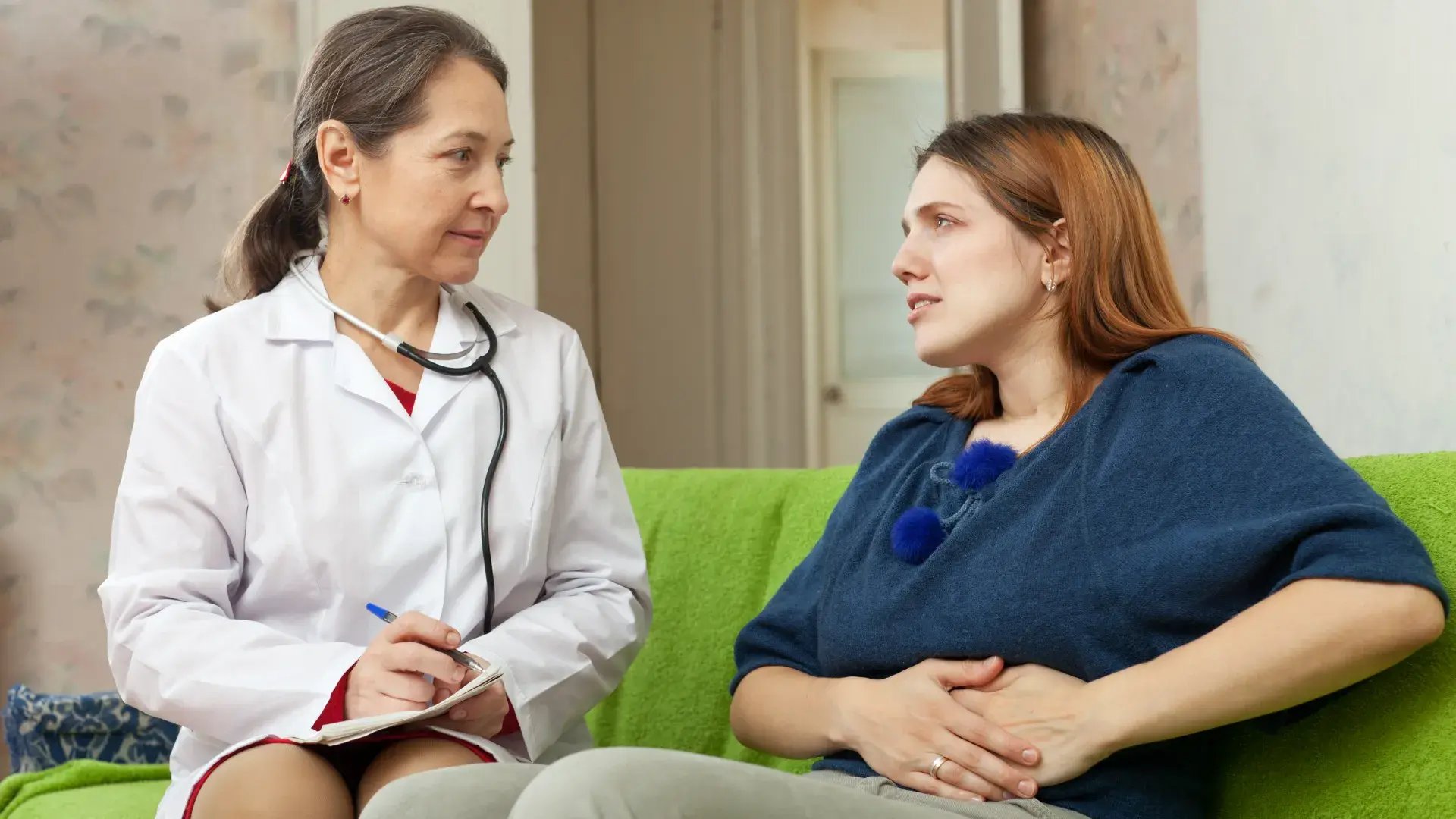 Doctor speaking with patient about their IBD
